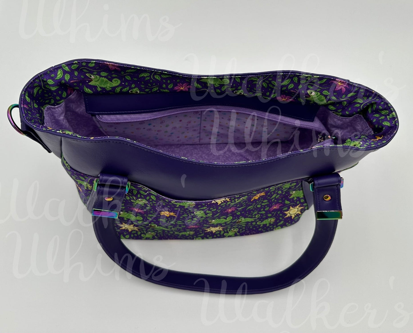 Charming Chameleon Purse