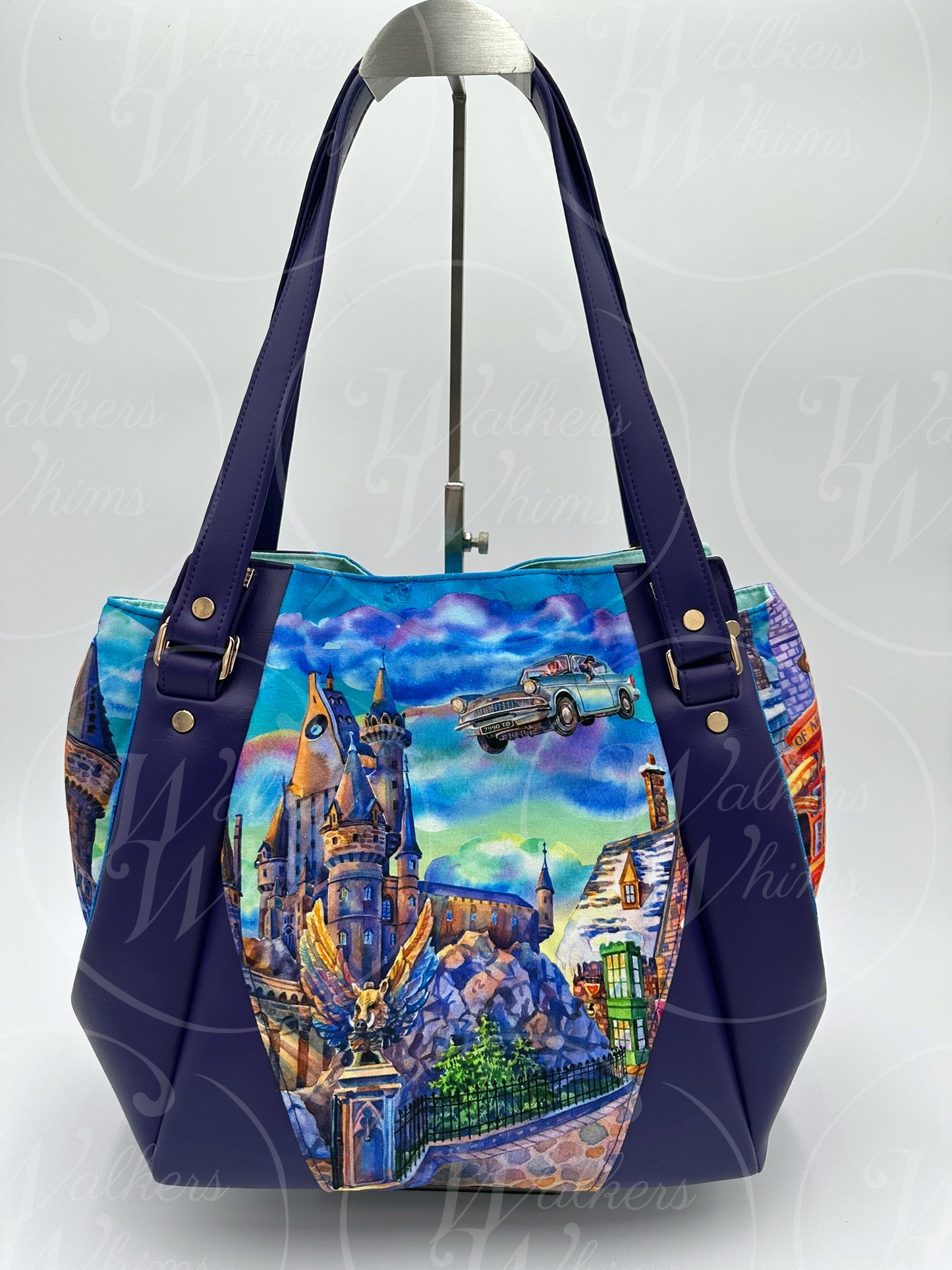 It's Magic Handbag