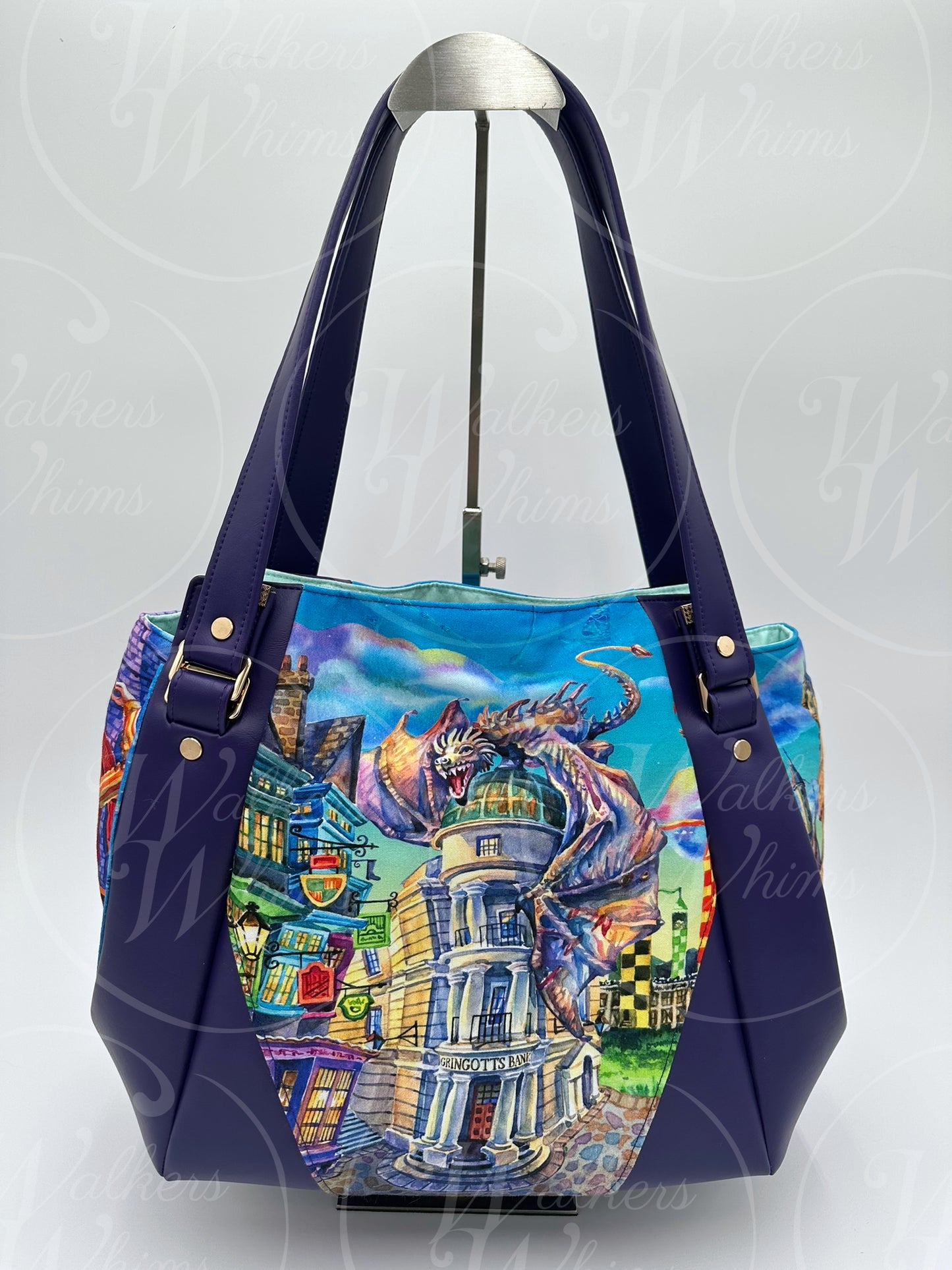It's Magic Handbag