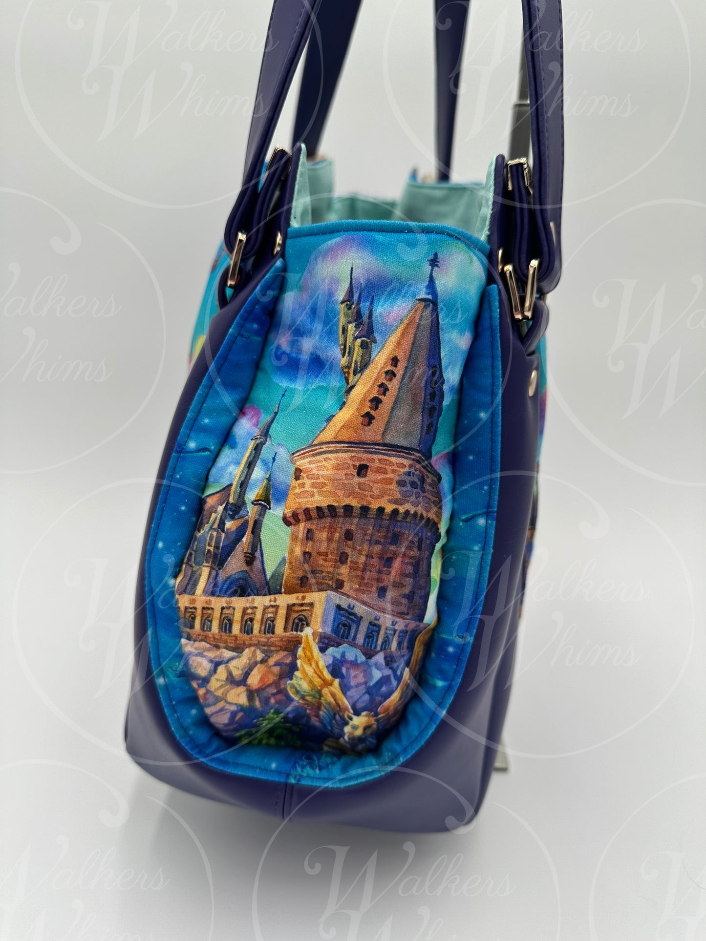 It's Magic Handbag