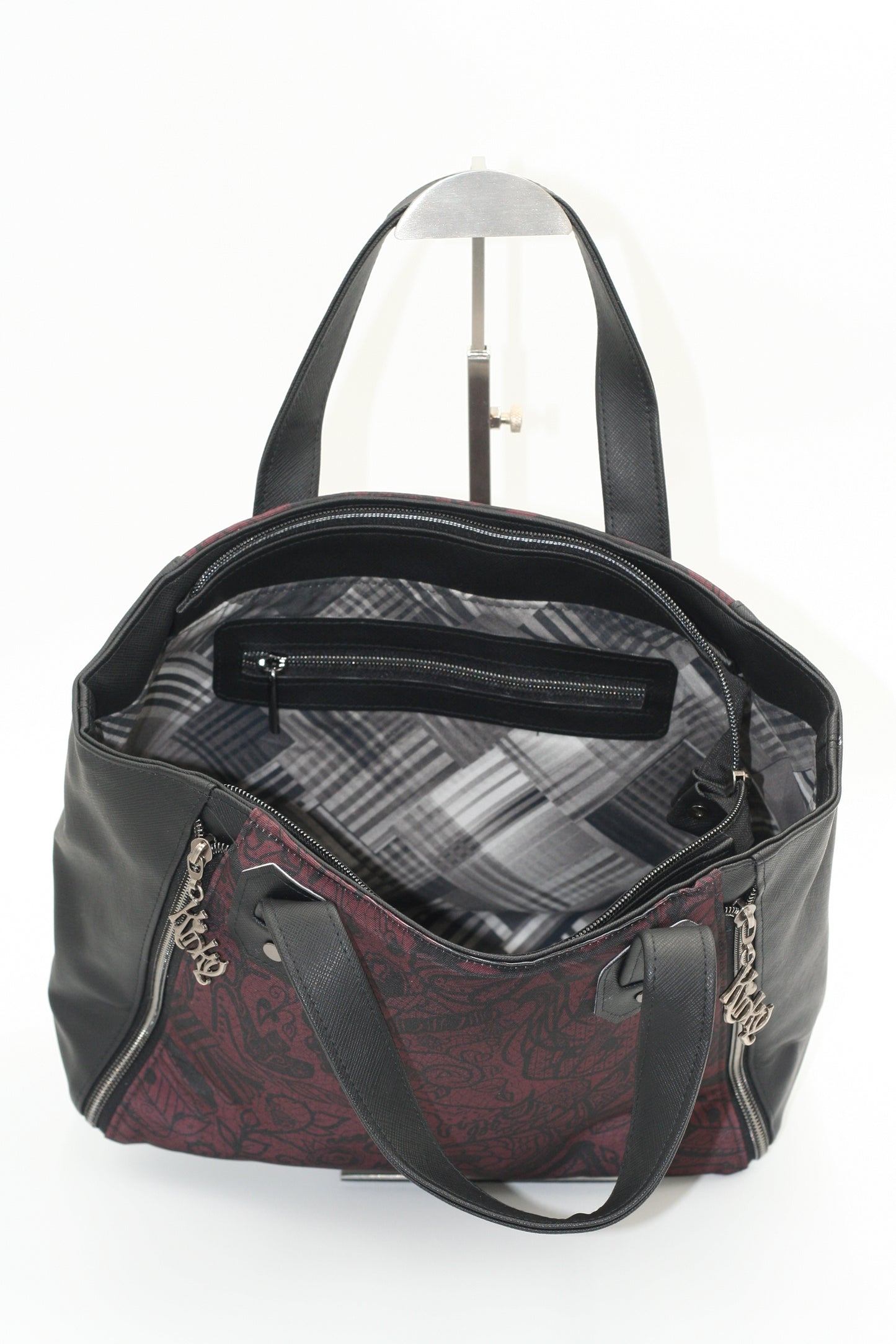 Kinky Purse